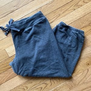 Charcoal gray fabletics athletic jogger sweat capris